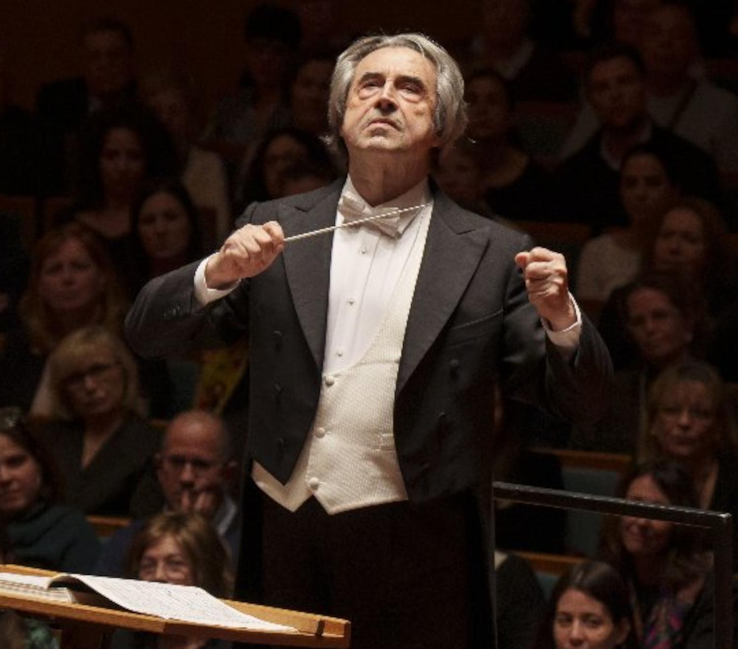 Il Maestro Riccardo Muti al Teatro Pergolesi di Jesi il 16 marzo e al Teatro Ventidio Basso di Ascoli Piceno il 17 marzo