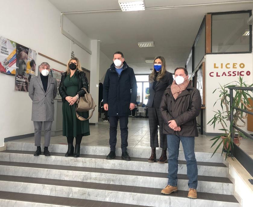 Il presidente Sergio Loggi in visita al Liceo Classico “Stabili – Trebbiani” di Ascoli Piceno