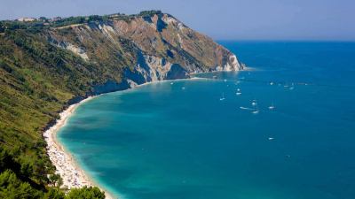 'Il mare più bello 2016', la Guida blu di Legambiente e Touring Club Italiano