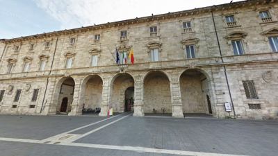 Comune di Ascoli Piceno, avviso per la riscossione dei contributi per acquisto libri di testo per l'anno scolastico 2019-2020