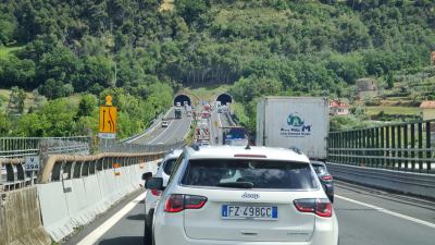 Lavori A14, all’incontro con Ministero e Autostrade accolta la richiesta delle Regioni Marche e Abruzzo di un nuovo piano per ridurre i disagi.