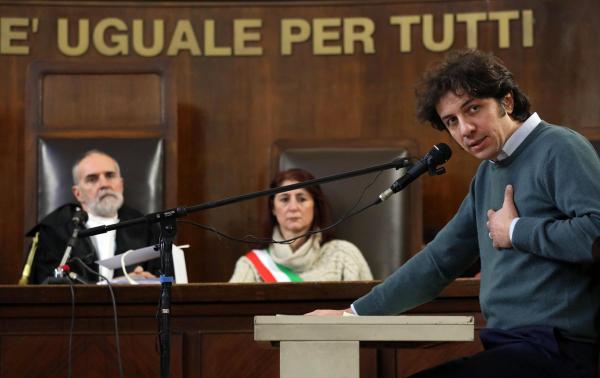 Mario è il primo malato in Italia a ottenere il via libera al suicidio medicalmente assistito